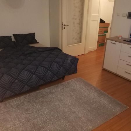 Iver Apartman Sesvete Exterior foto